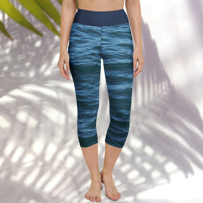 Yoga Capri Leggings: Texture of the Tide