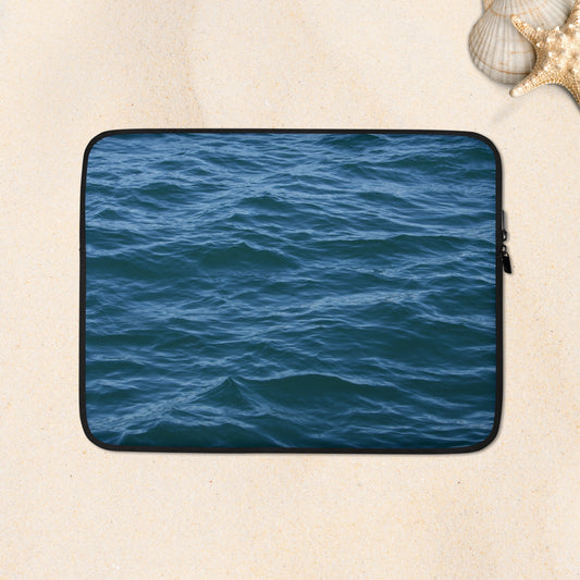 Laptop Sleeve: Texture of the Tide