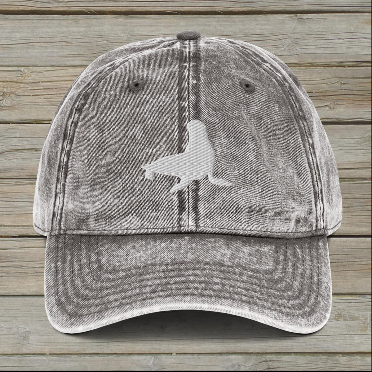 Embroidered Sea Lion Vintage Cap